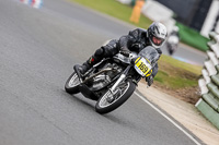 Vintage-motorcycle-club;eventdigitalimages;mallory-park;mallory-park-trackday-photographs;no-limits-trackdays;peter-wileman-photography;trackday-digital-images;trackday-photos;vmcc-festival-1000-bikes-photographs